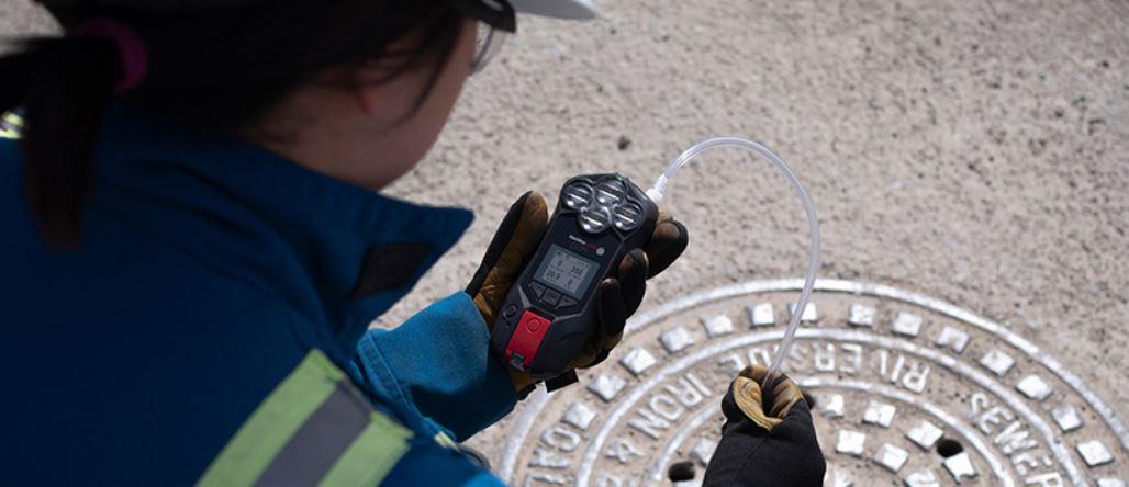 Blackline Safety multi gas pump for Confined Space Entry